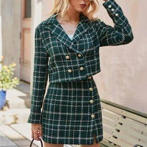 Plaid pattern skirt and blazer